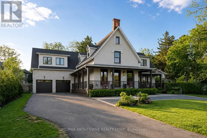 Detached at 489 LAKESHORE ROAD W, Oakville