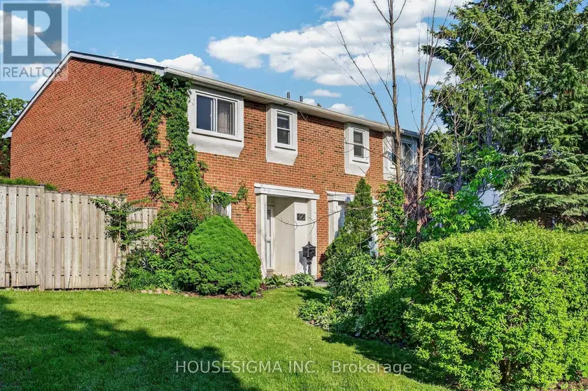 Townhouse at 90 - 15 CENTENNIAL PARK ROAD S, Toronto