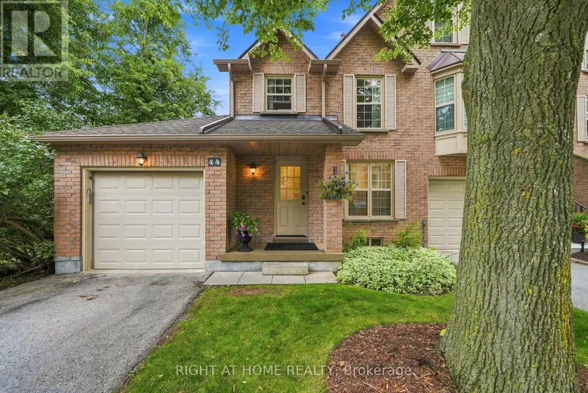 Townhouse at 44 - 2272 MOWAT AVENUE, Oakville