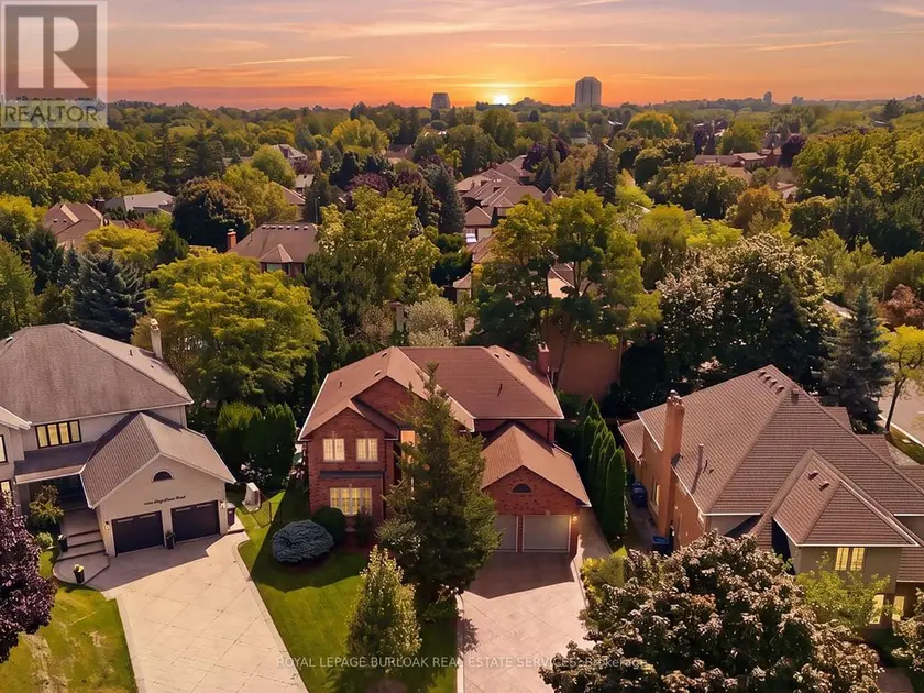 Detached at 1820 SHADY CREEK COURT, Mississauga