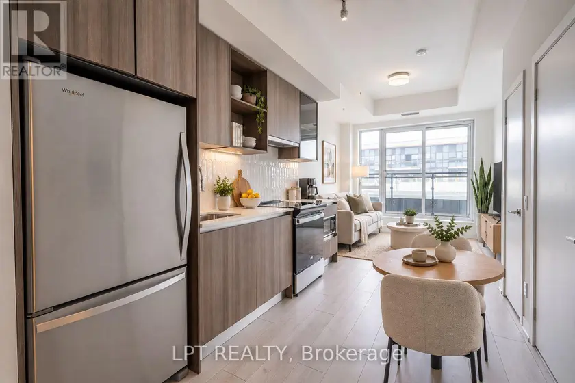 Apartment at LPH12 - 405 DUNDAS STREET W, Oakville