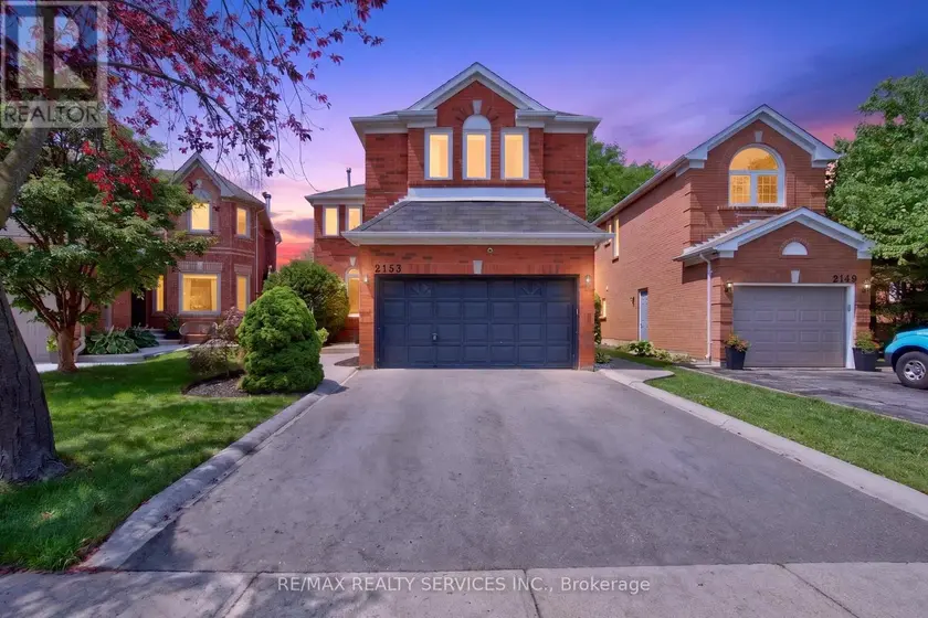 Detached at 2153 OAK BLISS CRESCENT, Oakville