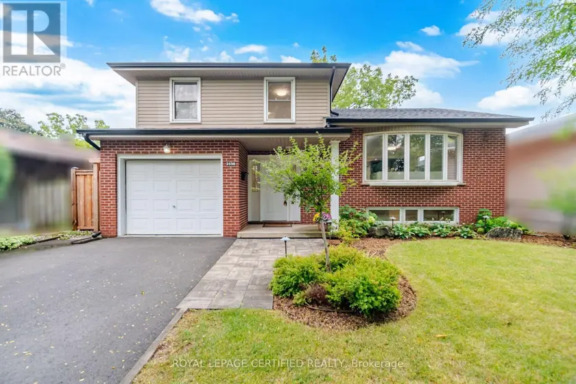 Detached at 3490 REXWAY DRIVE, Burlington