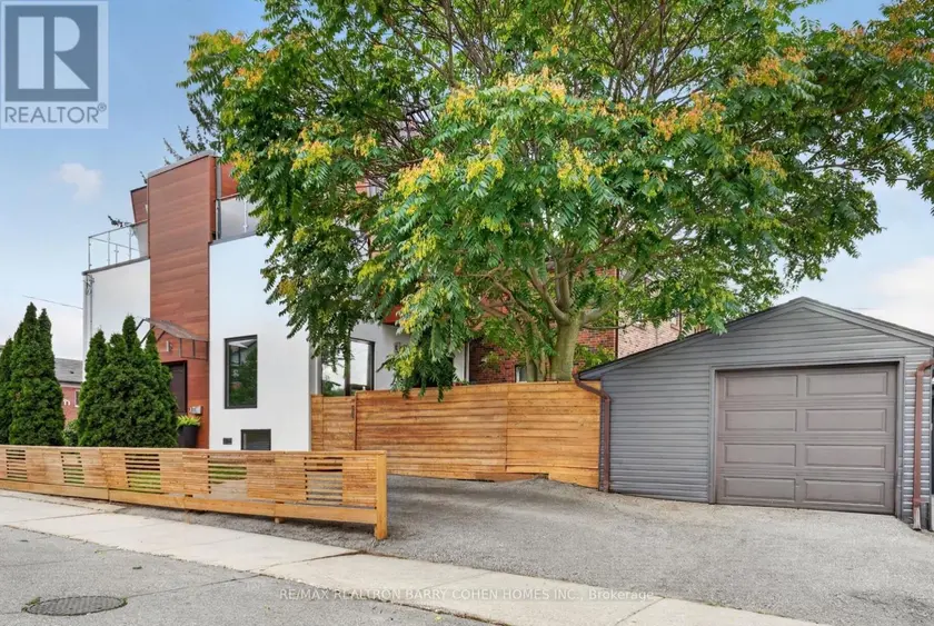 Detached at 120 HOPE STREET, Toronto