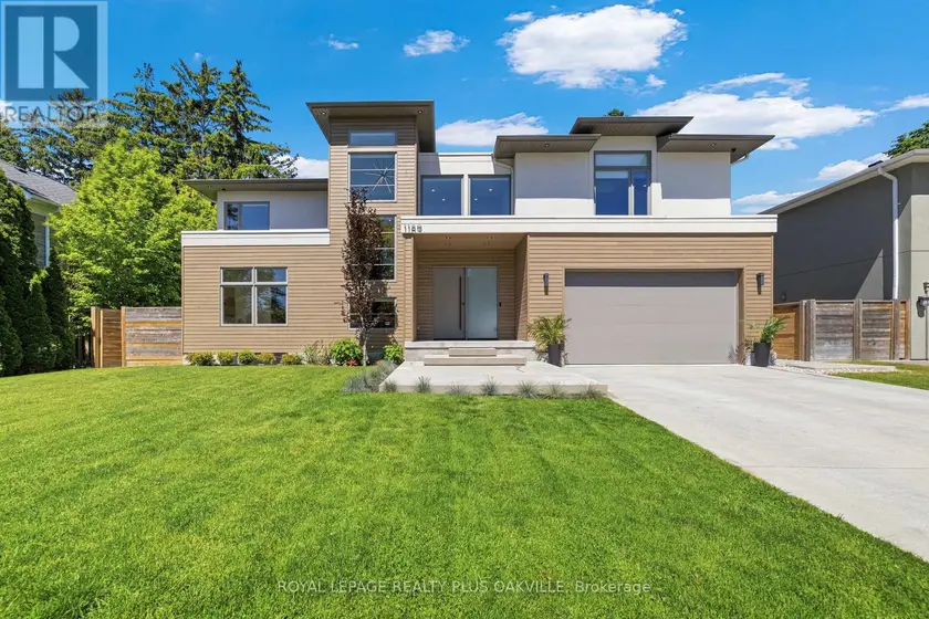 Detached at 1189 TISDALE STREET, Oakville