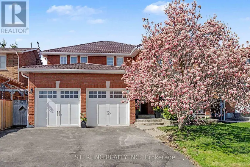 Detached at 72 SUNFOREST DRIVE, Brampton