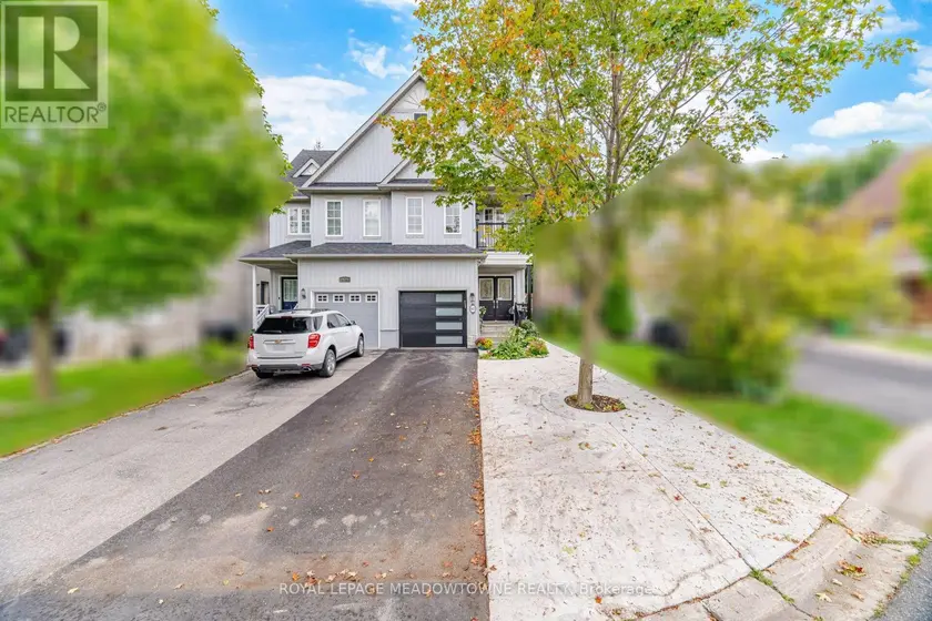 Semi-Detached/Link at 6623 BLACKHEATH RIDGE, Mississauga
