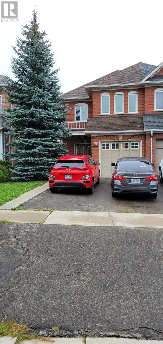 Semi-Detached/Link at UPPER - 6959 TASSEL CRESCENT, Mississauga
