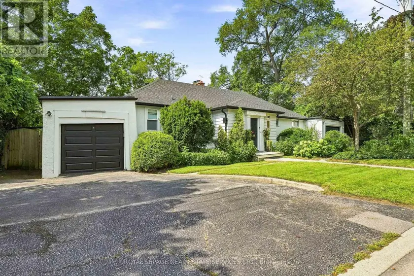 Detached at 372 TRAFALGAR ROAD, Oakville