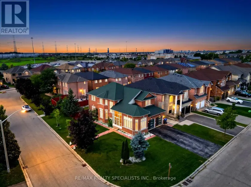 Detached at 3463 CRIMSON KING CIRCLE, Mississauga