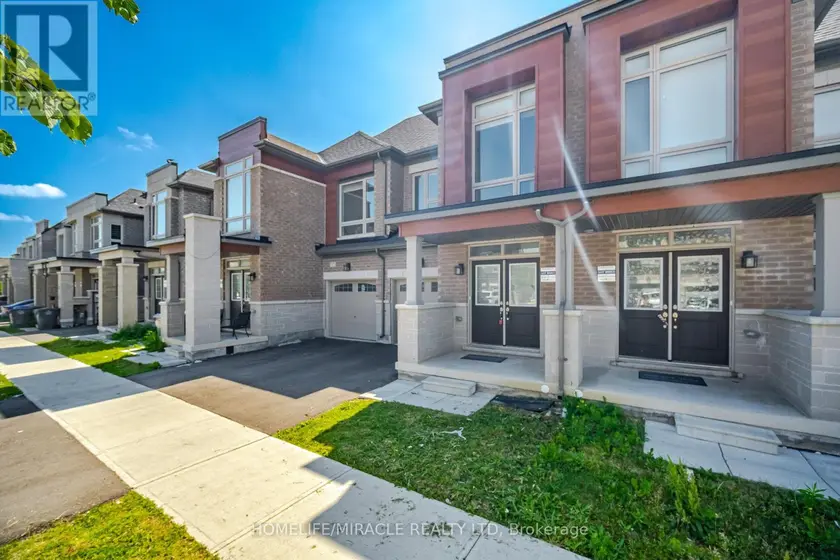 Townhouse at 19 DONALD FICHT CRESCENT, Brampton