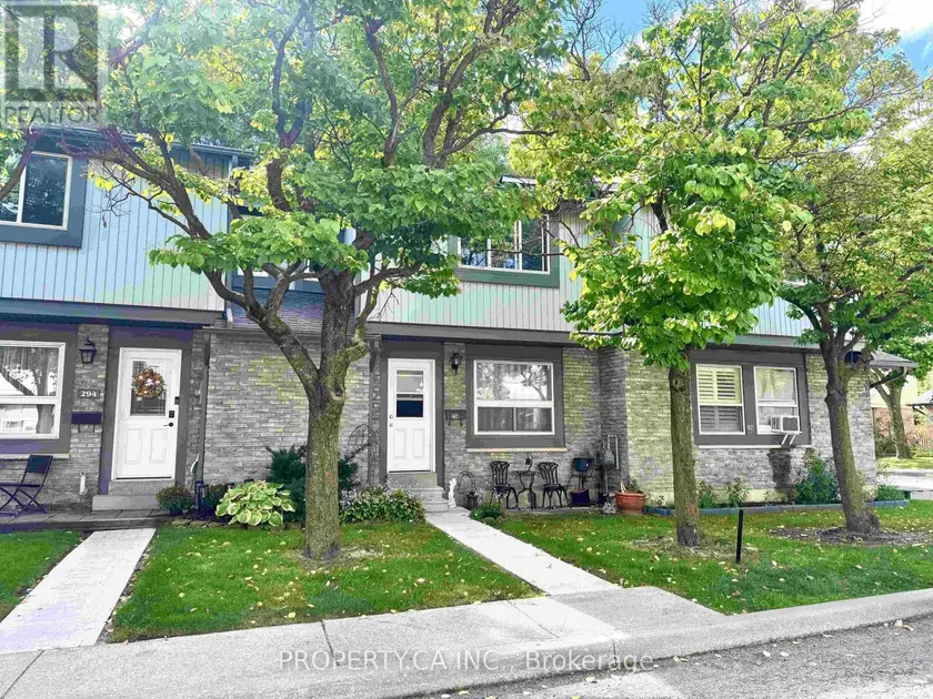 Townhouse at 296 WILSON DRIVE, Milton