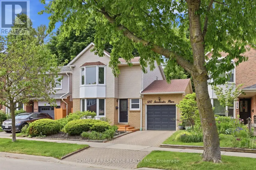 Detached at 680 SWEETWATER PLACE, Mississauga