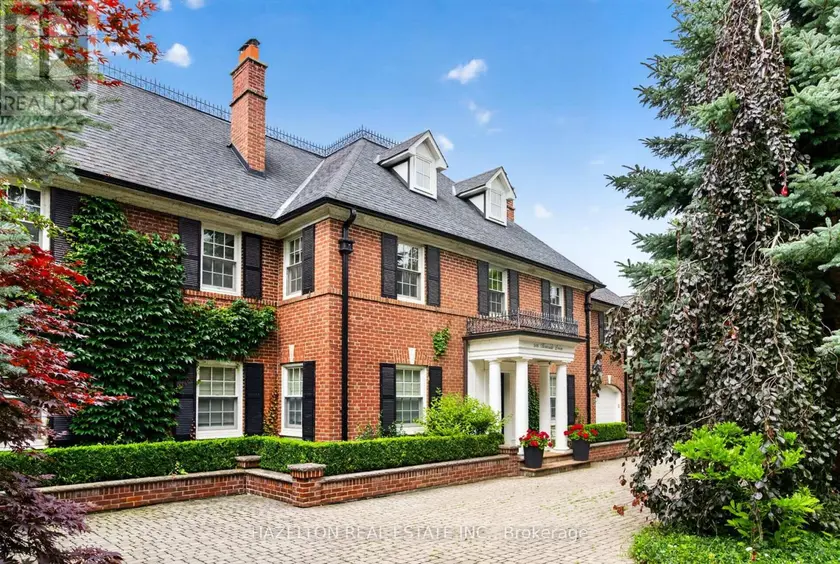 Detached at 246 RIVERSIDE DRIVE, Toronto