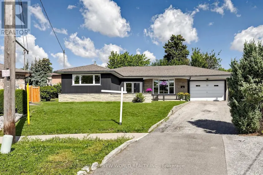Detached at 12 GREYFRIAR COURT, Toronto