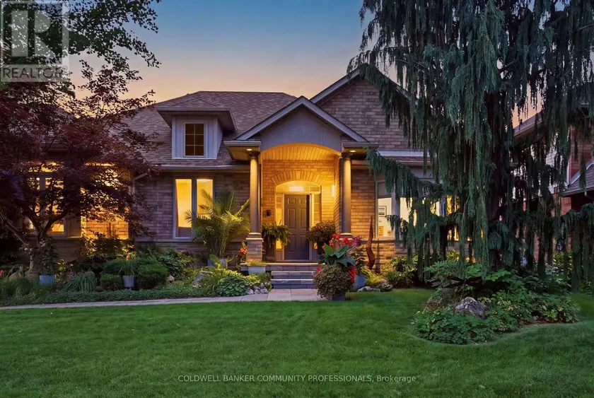 Detached at 517 GENISTA DRIVE, Burlington