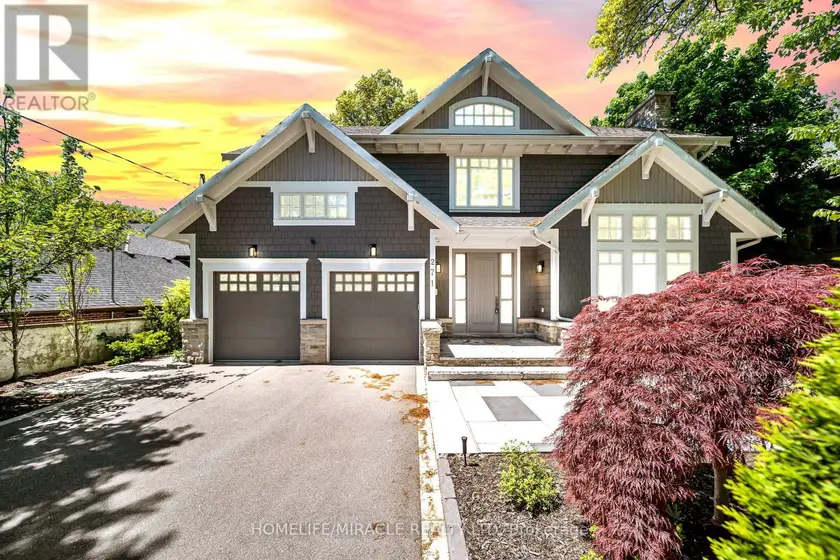 Detached at 271 OAKHILL ROAD, Mississauga