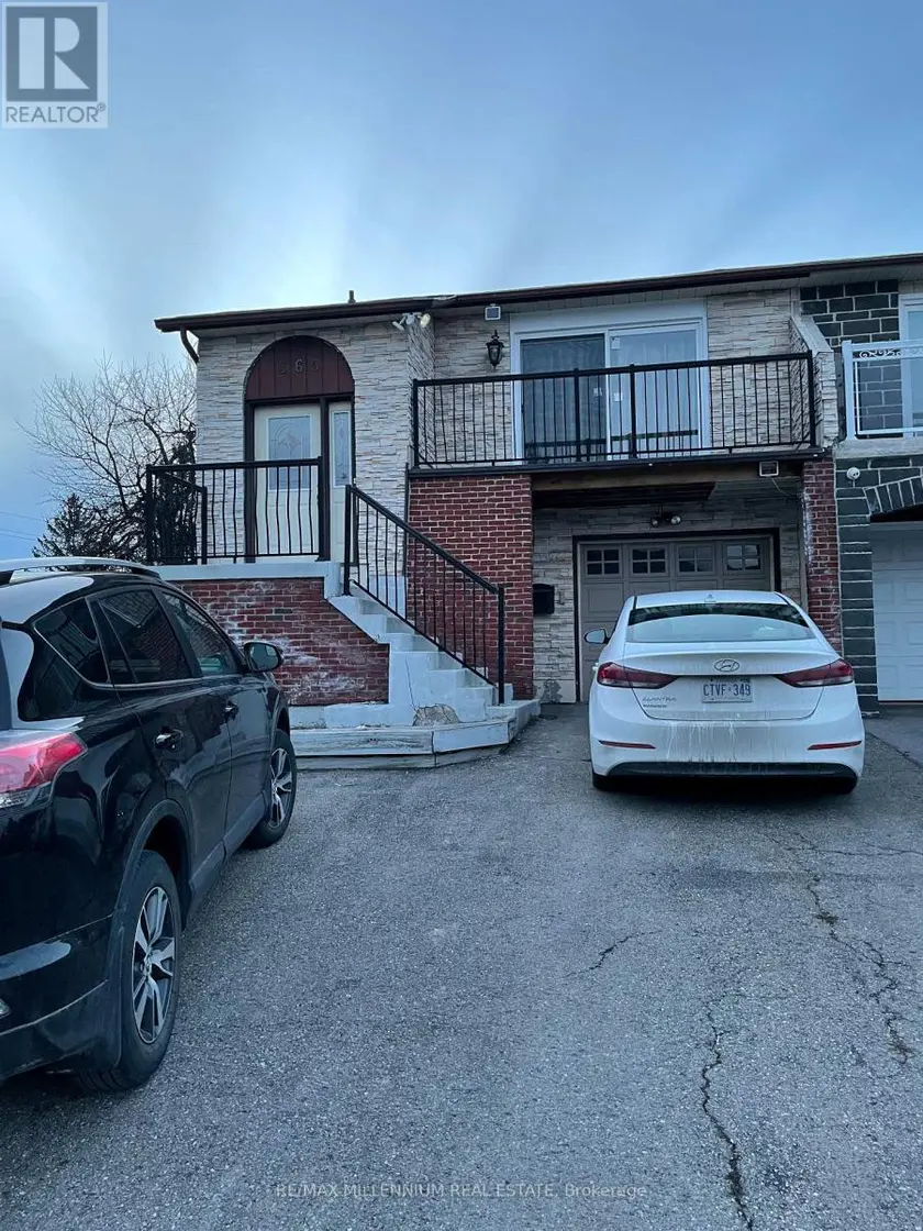 Semi-Detached/Link at UPPER - 365 HANSEN ROAD N, Brampton