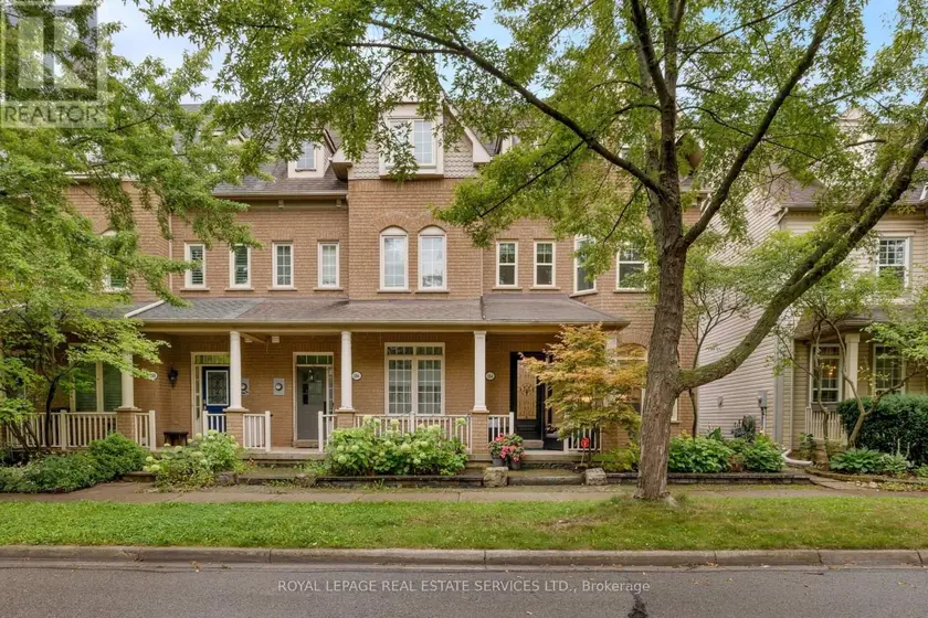 Townhouse at 184 GATWICK DRIVE, Oakville