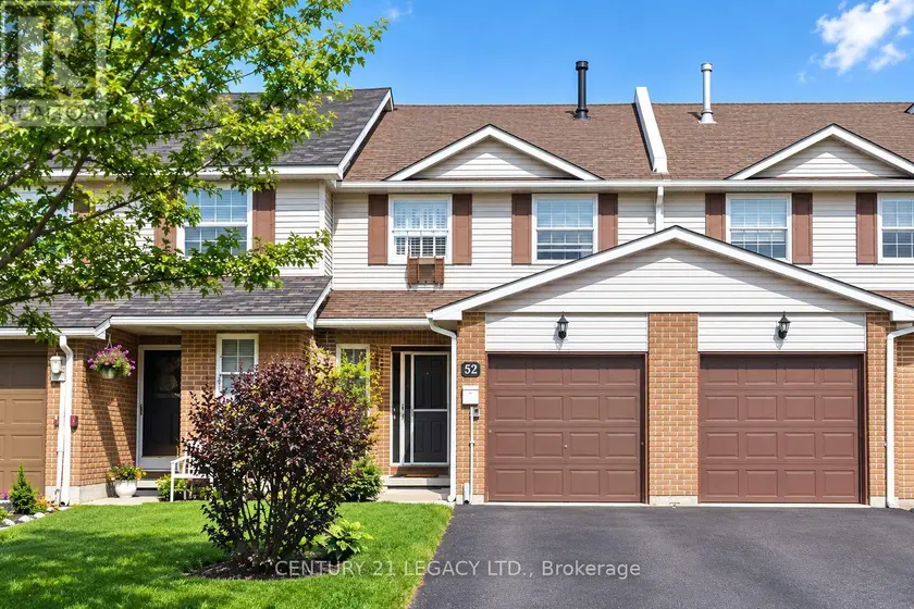 Townhouse at 52 RUSTHALL WAY, Brampton