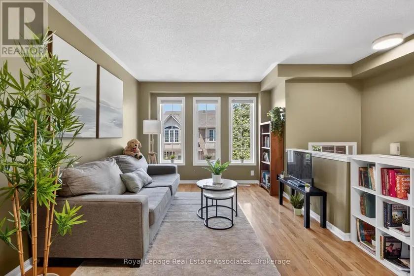 Townhouse at 18 - 36 PALOMINO TRAIL, Halton Hills