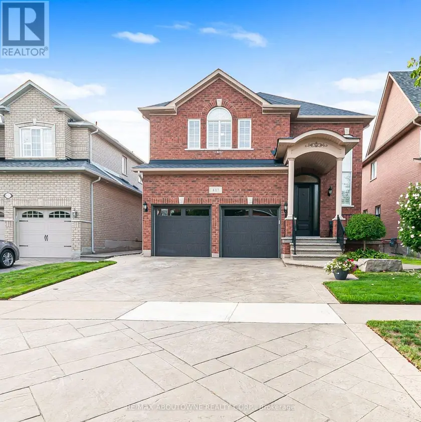 Detached at 817 BRASS WINDS PLACE, Mississauga