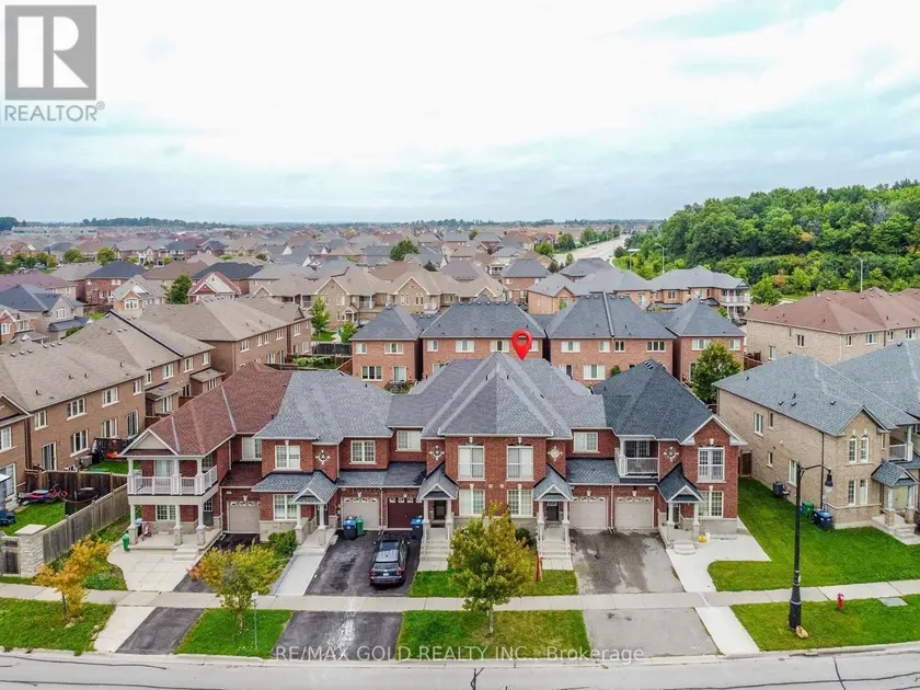 Townhouse at 131 OLIVIA MARIE ROAD, Brampton