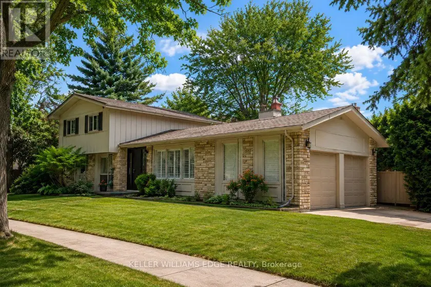 Detached at 280 PENN DRIVE, Burlington