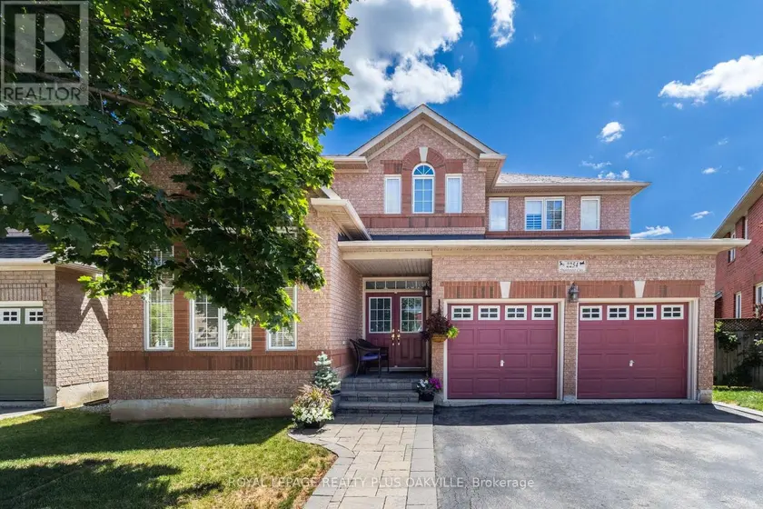 Detached at 2254 DUNFOREST CRESCENT, Oakville