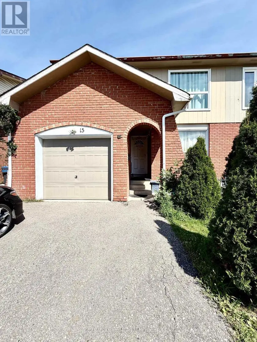 Semi-Detached/Link at 15 HINCHLEY WOOD GROVE, Brampton
