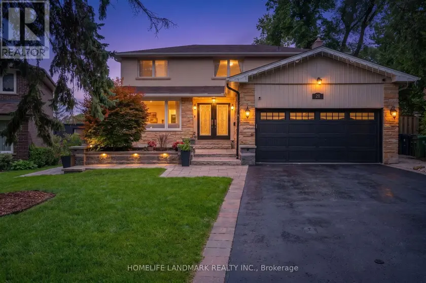 Detached at 21 BEARWOOD DRIVE, Toronto