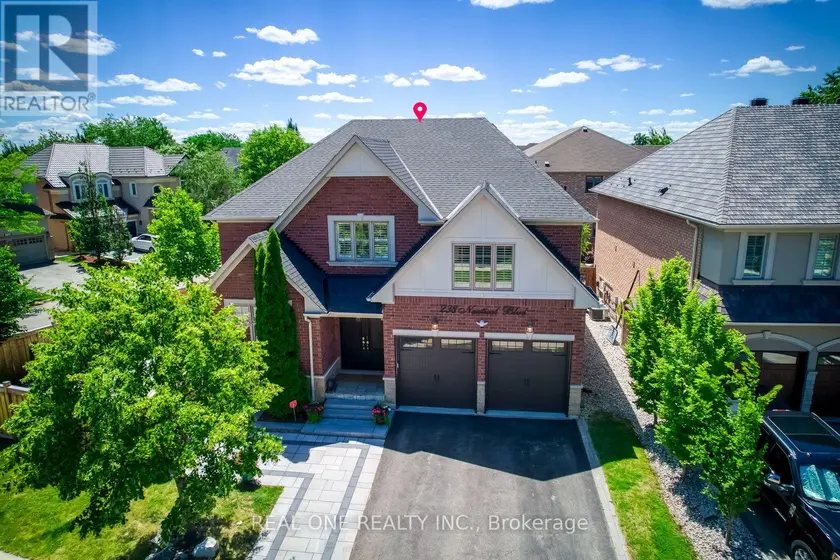 Detached at 238 NAUTICAL BOULEVARD, Oakville