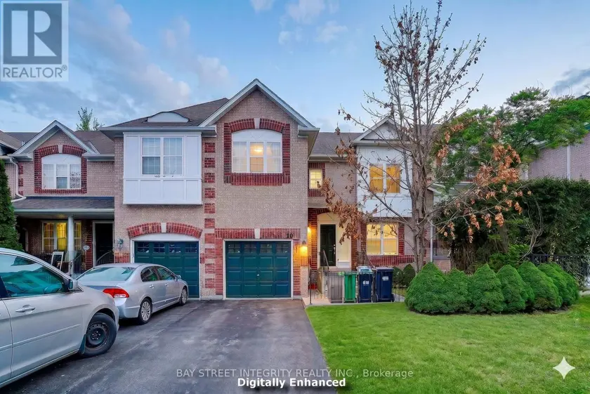 Townhouse at 10 - UPPER 199 HILLCREST AVENUE, Mississauga