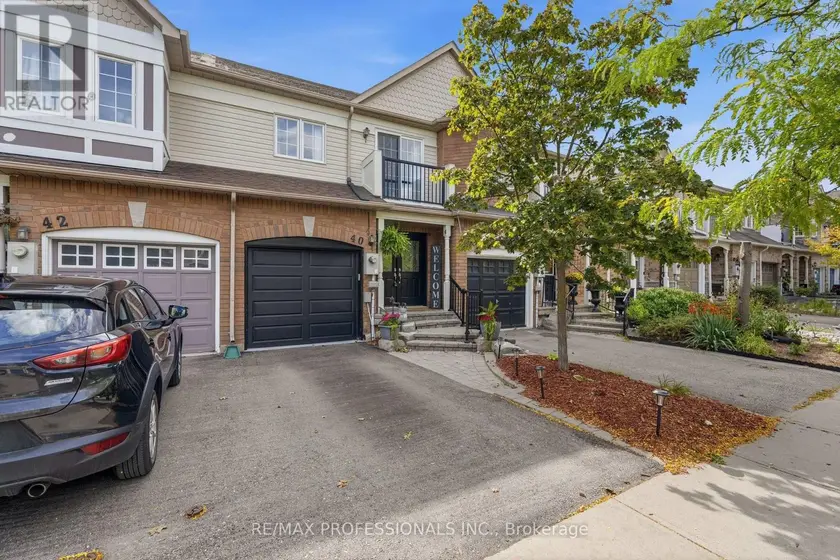 Townhouse at 40 DOMINION GARDENS DRIVE, Halton Hills