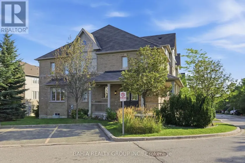 Townhouse at 55 CEDAR LAKE CRESCENT, Brampton