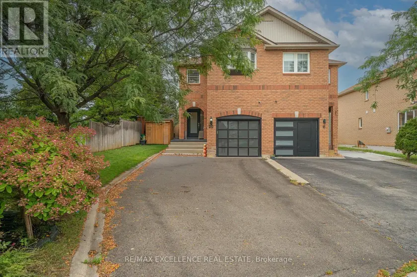 Semi-Detached/Link at 20 MANETT CRESCENT, Brampton