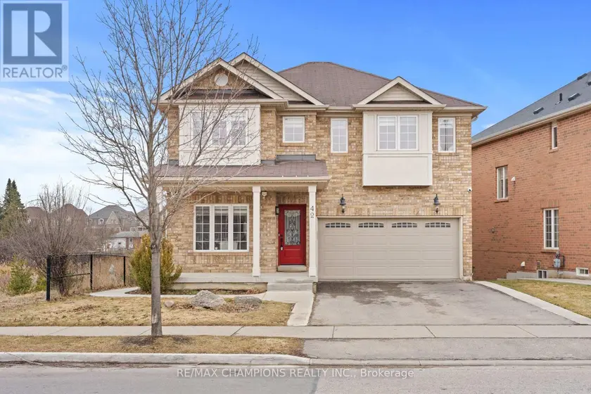 Detached at 42 ABBOTSBURY DRIVE, Brampton