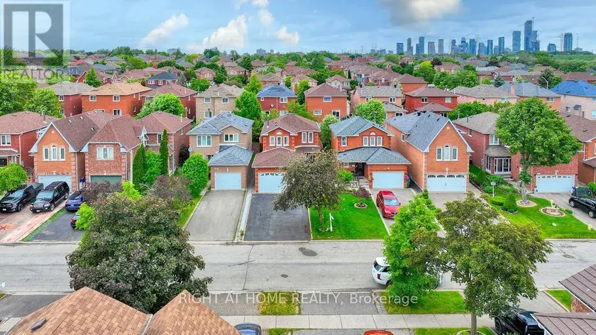 Detached at 4769 ROSEBUSH ROAD, Mississauga