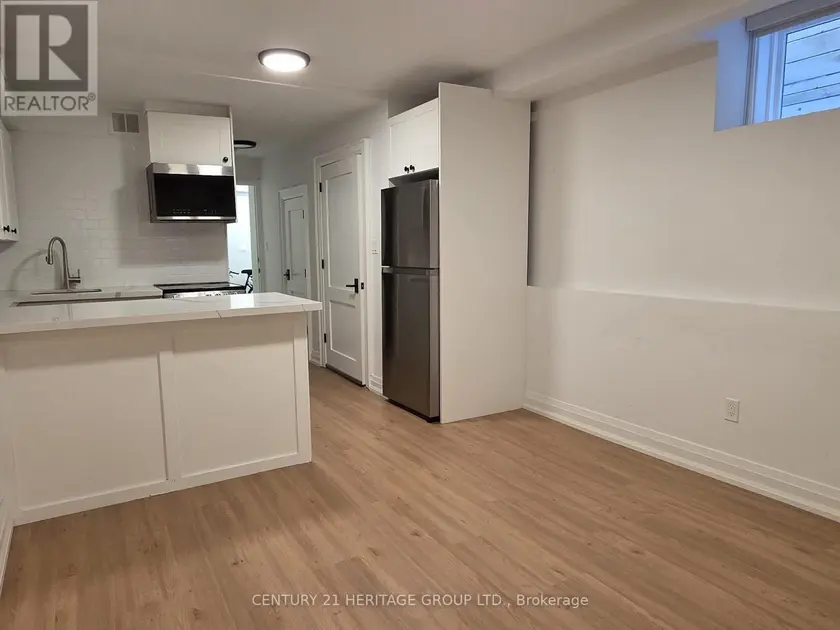 Detached at LOWER LEVEL - 60 FULLER AVENUE, Toronto