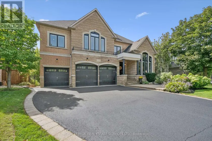 Detached at 1036 VALLEY CREST CIRCLE, Oakville