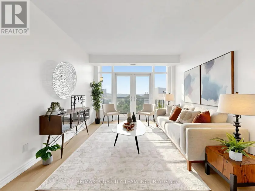 Apartment at 1009 - 1135 ROYAL YORK ROAD, Toronto