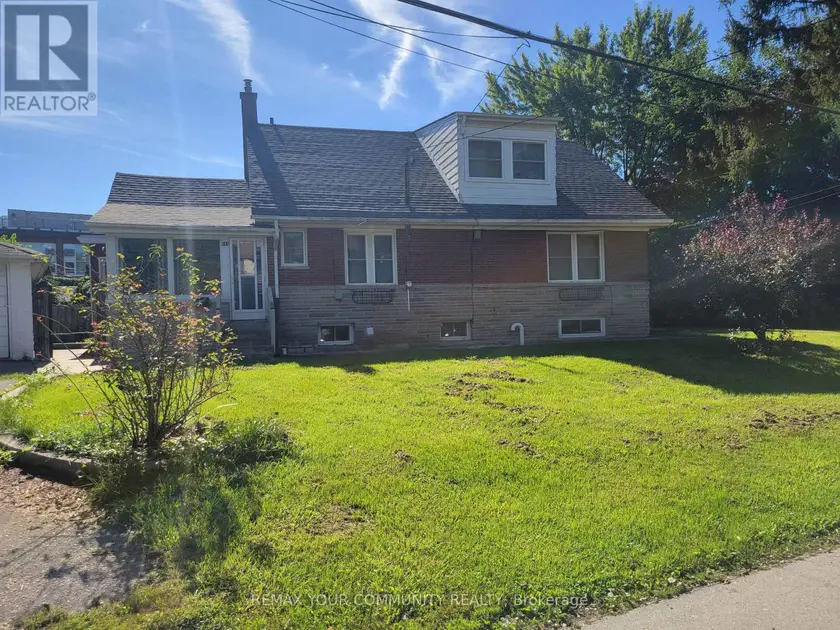 Detached at 145 VARSITY ROAD, Toronto