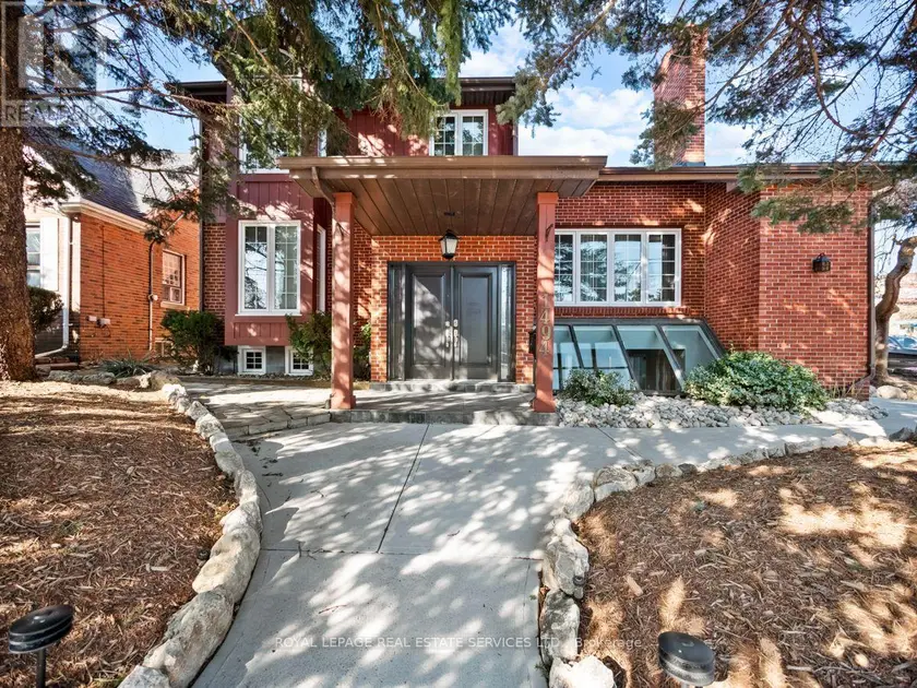 Detached at 1494 ISLINGTON AVENUE, Toronto