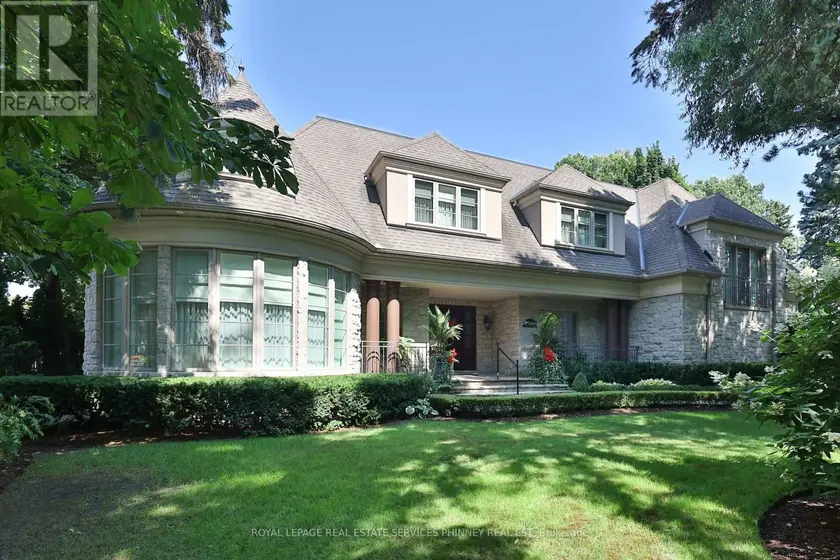 Detached at 541 ARROWHEAD ROAD, Mississauga