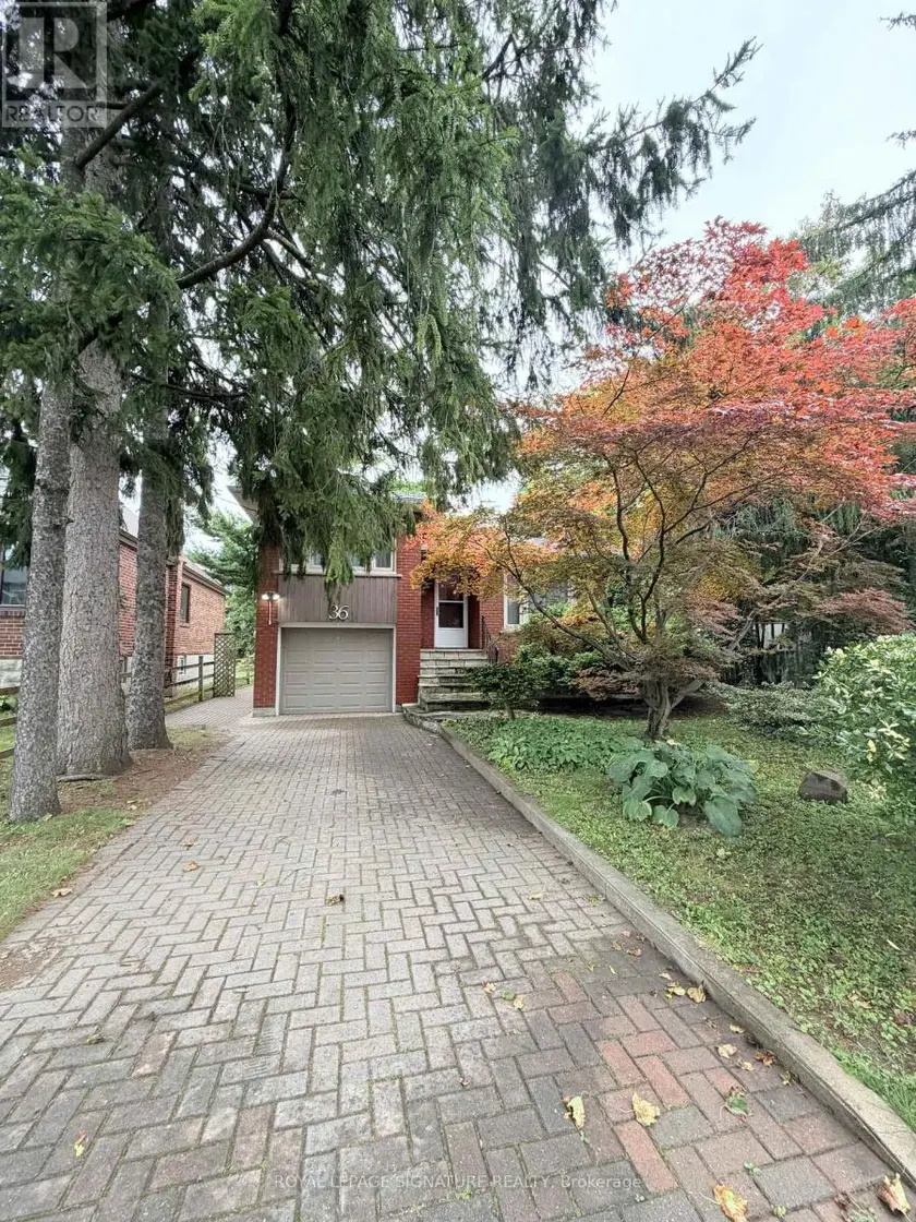 Detached at MAIN - 36 ROYALAVON CRESCENT, Toronto