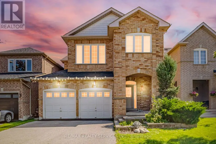 Detached at 33 SEWELLS LANE, Brampton