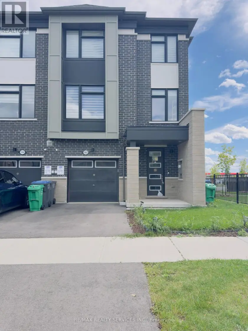 Townhouse at 182 KEPPEL CIRCLE, Brampton