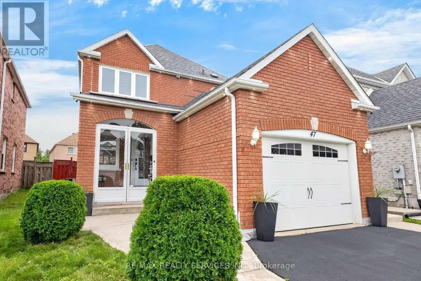 Detached at 47 TWISTED OAK STREET, Brampton