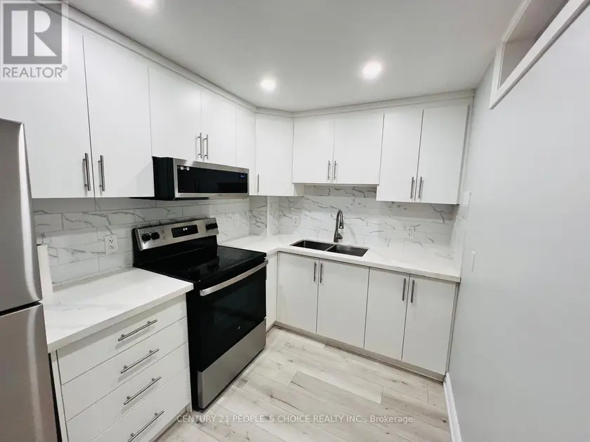 Semi-Detached/Link at 1521 CHRETIEN STREET, Milton