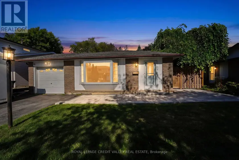 Detached at 16 LOCKTON CRESCENT, Brampton